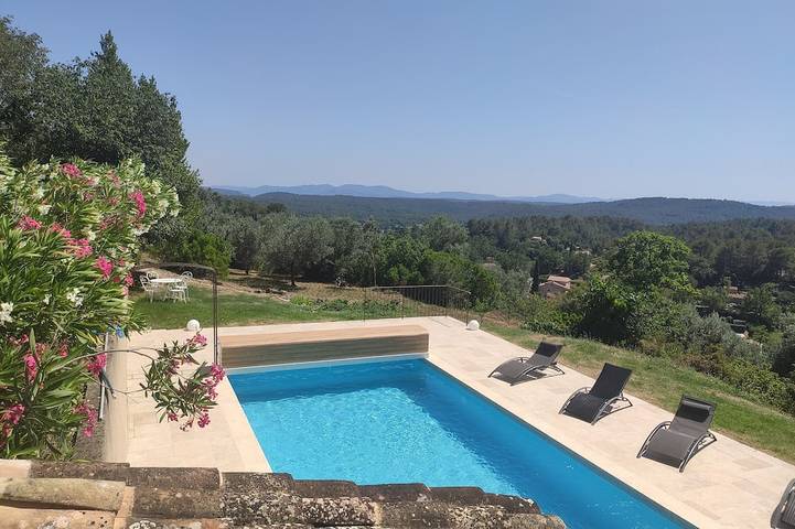 Villa für 6 Personen, mit Garten - 1
