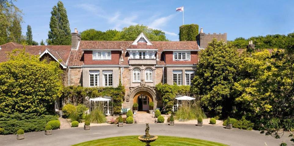 Hotel para 2 personas, con jacuzzi además de jardín y piscina, Se admiten mascotas - 1