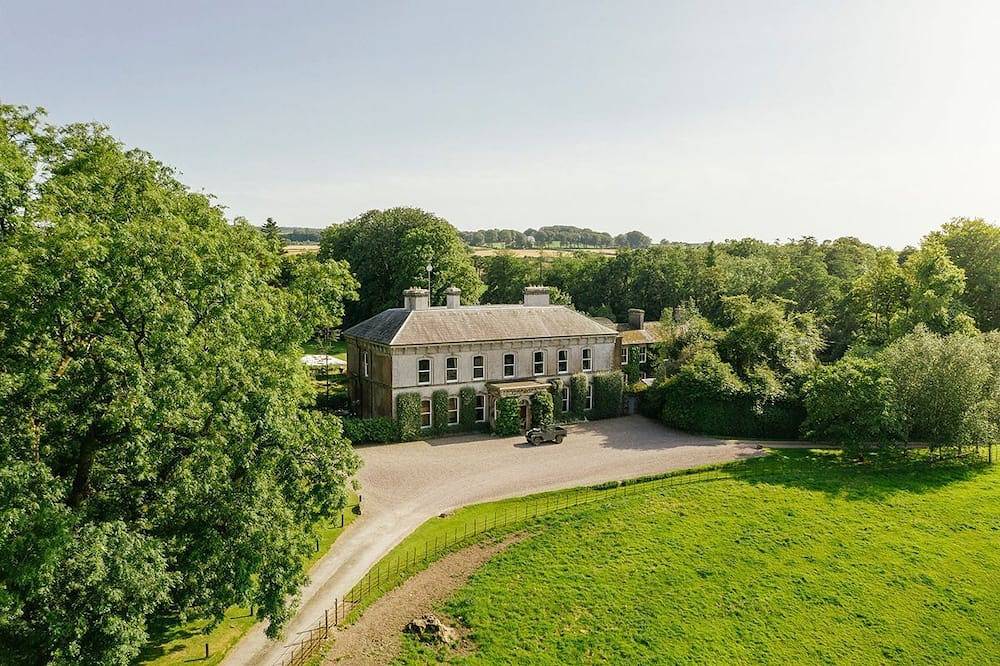Villa for 12 People in Fermoy, Munster