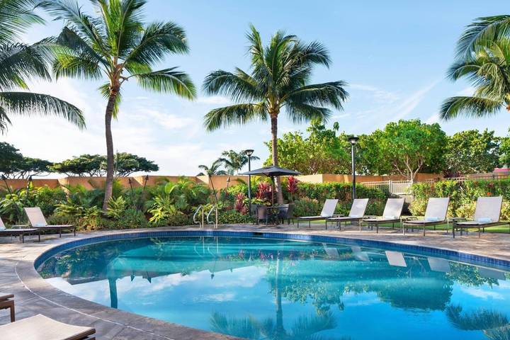 Hotel para 4 personas, con jacuzzi además de terraza y piscina - 1