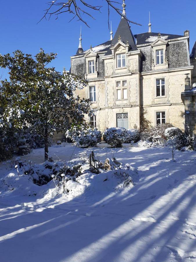 Chambre d’hôte pour 4 personnes, avec jardin et vue à Fors