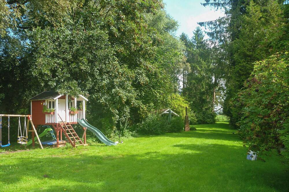 Direkt am Deich großes Haus für 2 Familien, Haustiere, Wallbox, 2900qm Grundstk. in Oberndorf-Oste, Landkreis Cuxhaven