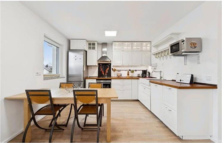 Ferienwohnung für 7 Personen, mit Balkon und Ausblick in Feldkirchen