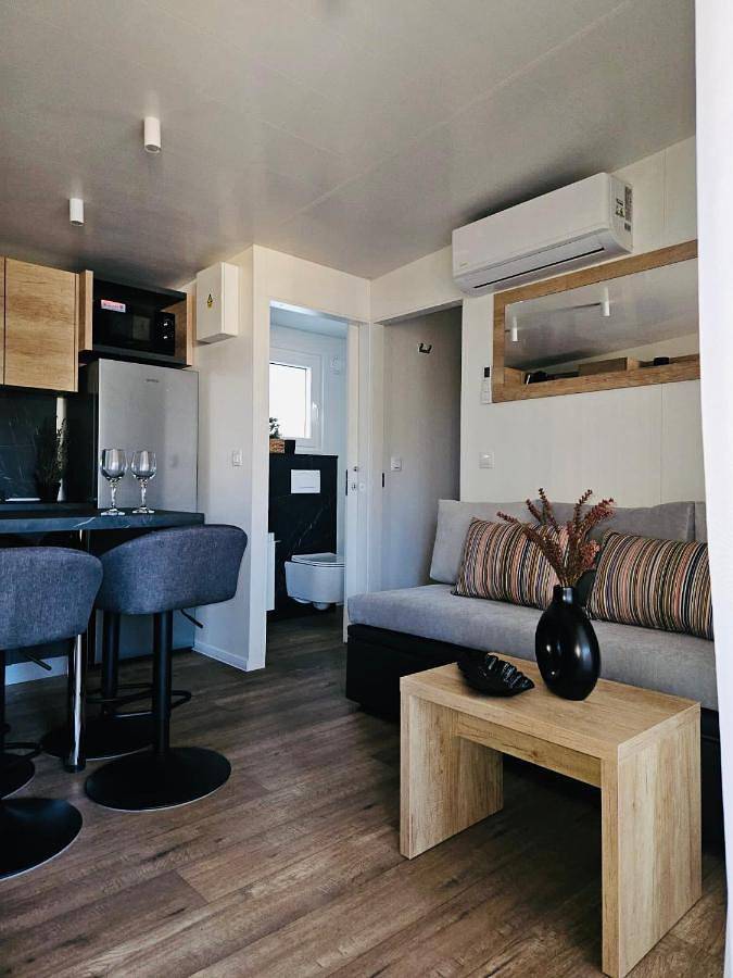 Camping pour 8 personnes, avec jardin à Biograd na Moru - 4