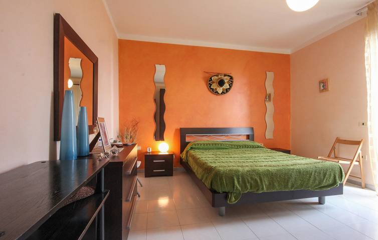Apartamento vacacional entero, Acogedor apartamento con terraza, parking, cocina cerca de Senerchia in Senerchia, Provincia d'Avellino
