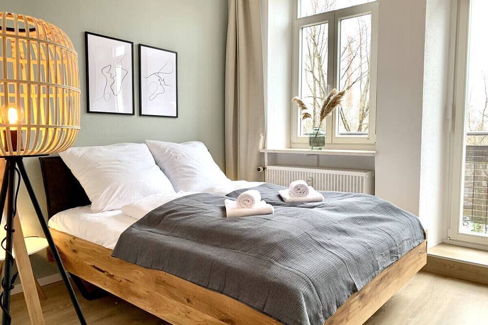 Ganze Wohnung, Bright and Comfortable 1Br Flat in Augsburg in Augsburg-Innenstadt, Augsburg