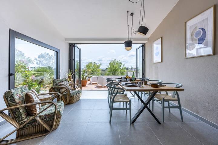 Ferienhaus für 6 Personen, mit Seeblick und Garten sowie Pool und Terrasse, kinderfreundlich in Aljezur - 3