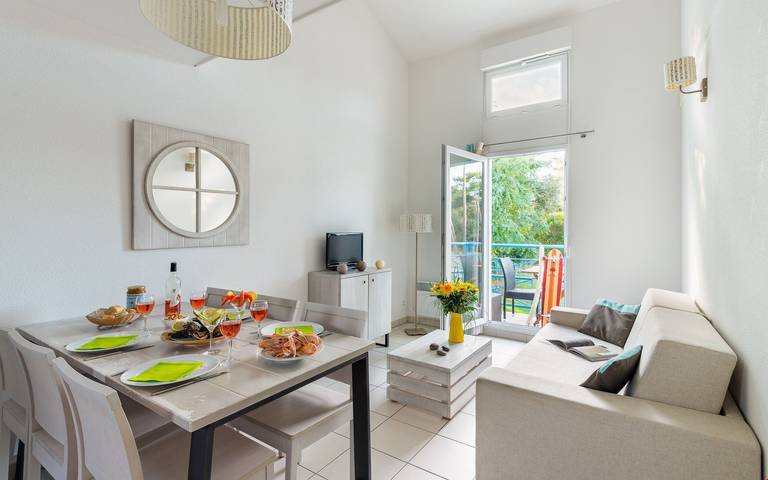 Gîte pour 6 personnes, avec Piscine et Sauna à Saint-Palais-sur-Mer