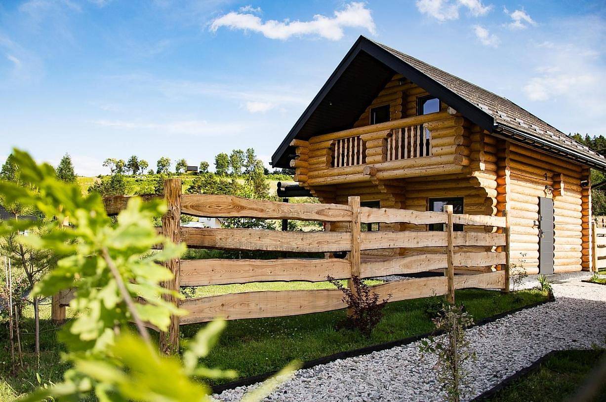 Na Wzgórzu Domki z Bali -Jacuzzi, Balia, Spa in Karpaty (Polska)