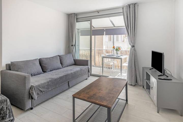 Gîte pour 3 personnes, avec terrasse dans Casino de Palavas les Flots