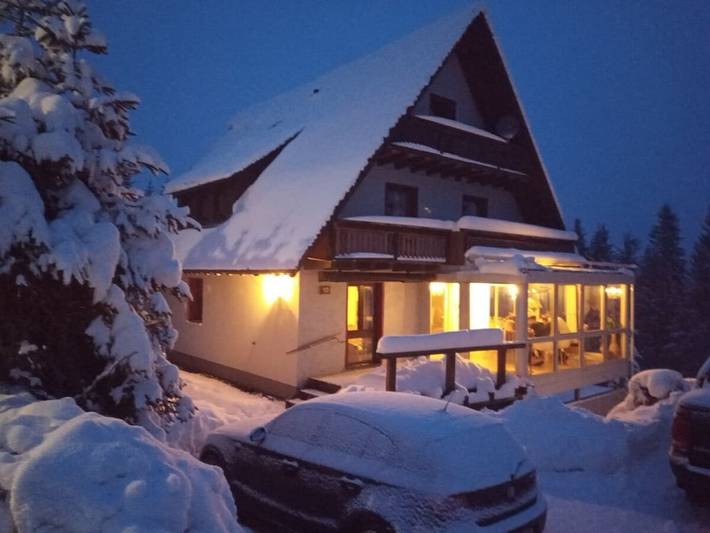 Ferienhaus für 2 Personen, mit Balkon und Garten in Feldberg