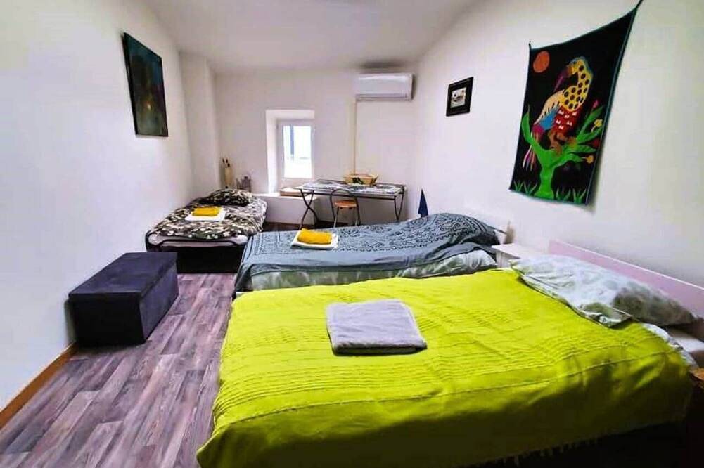 A completar in La Palme, Côte d'Améthyste