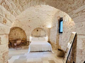 Maison d’hôte pour 2 personnes, avec terrasse et jardin, animaux acceptés à Ostuni