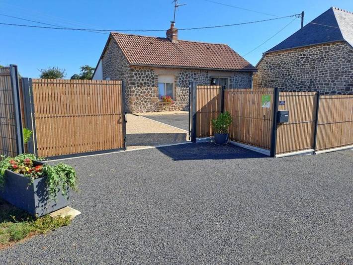 Gîte pour 4 personnes, avec jardin dans Orne
