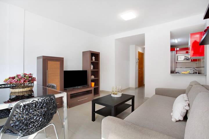 Entire apartment, Vacation Apartment 'Puerto Playa 2' with Private Terrace in Playa Chica, Puerto del Rosario