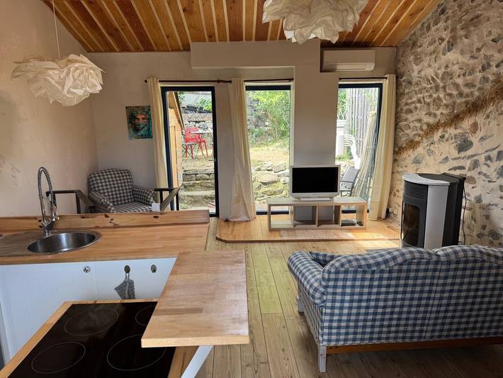 Location de vacances pour 4 personnes, avec jardin, animaux acceptés à Saint-Privat (Ardèche)