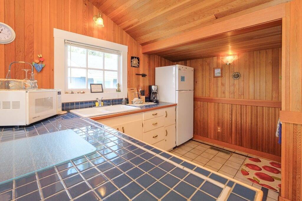 Paare Hütte mit King-Zi. In der Nähe von Strand und Casino. in Oceanlake, Lincoln City