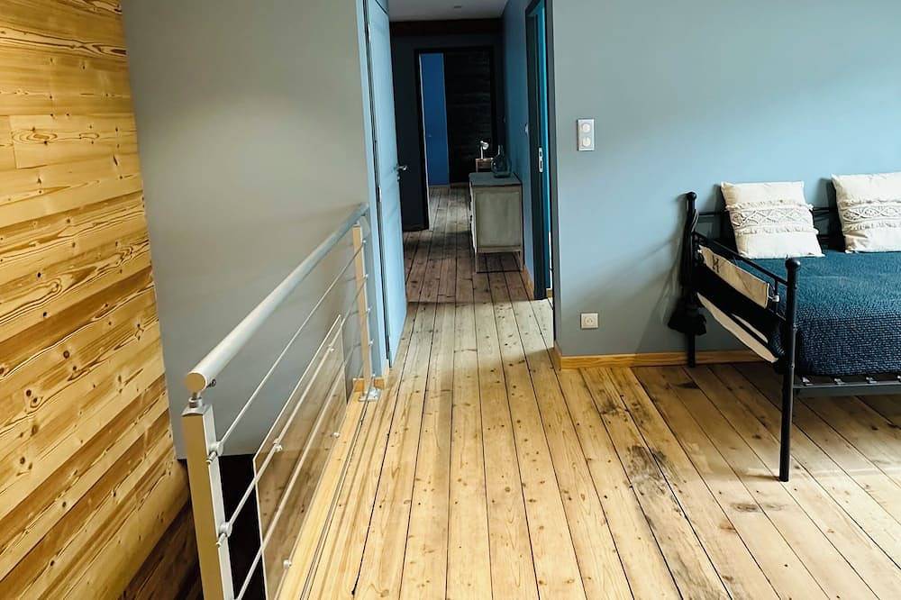 Appartement entier, Gite Les Monts, T7 duplex - 4 étoiles Clé Vacances, au centre ville de La Bresse in La Bresse, Parc naturel régional des Ballons des Vosges