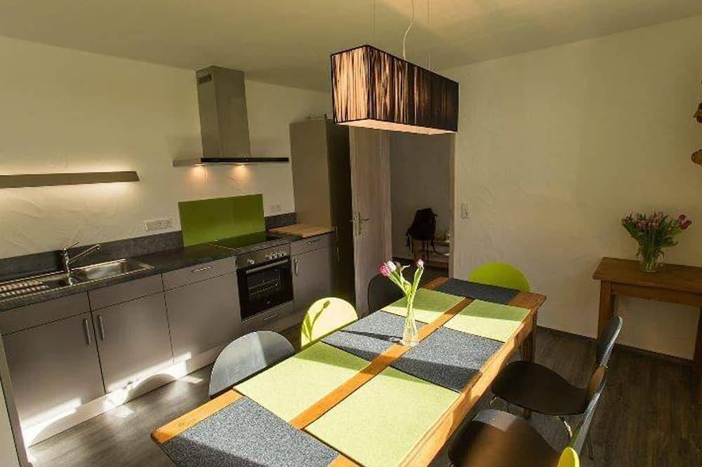 Ferienhaus Lindgrün bis 8 Personen - Ferienhaus Lindgrün in Lind, Osteifel