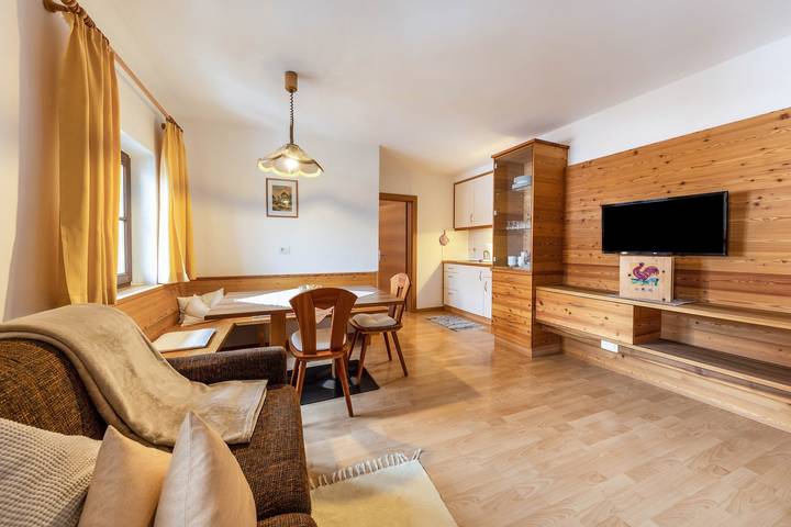 Ferienwohnung für 2 Personen, mit Garten und Sauna in Völs am Schlern - 2
