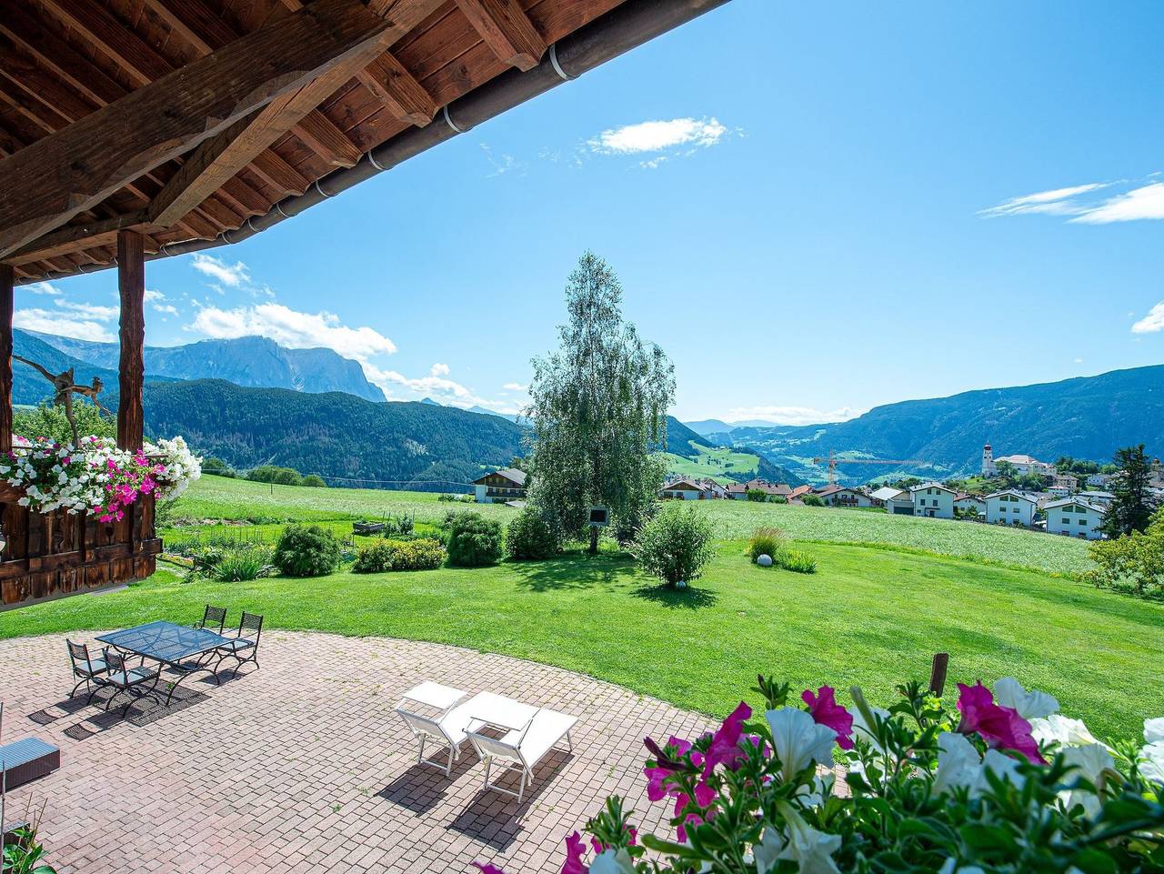 Ganze Ferienwohnung, Bonichhof - Ciel - Doppelzimmer mit Panoramabalkon in Tschöfas, Lajen
