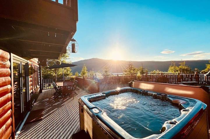 Blockhütte für 8 Personen, mit Whirlpool und Garten sowie Sauna, mit Haustier - 1