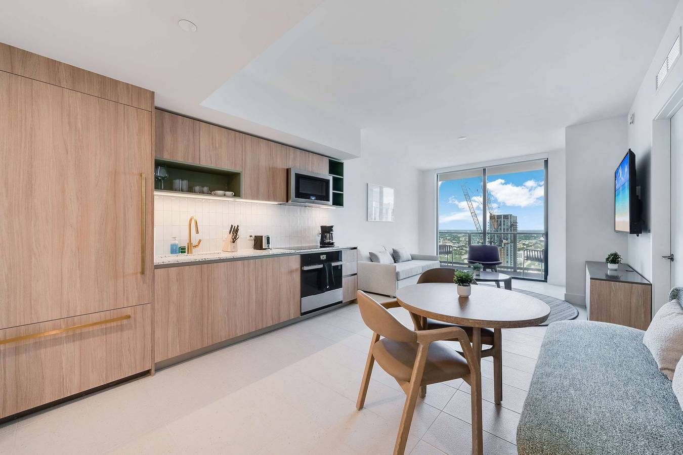 Ganze Wohnung, Ferienwohnung für 4 Personen mit Pool in Miami, Florida