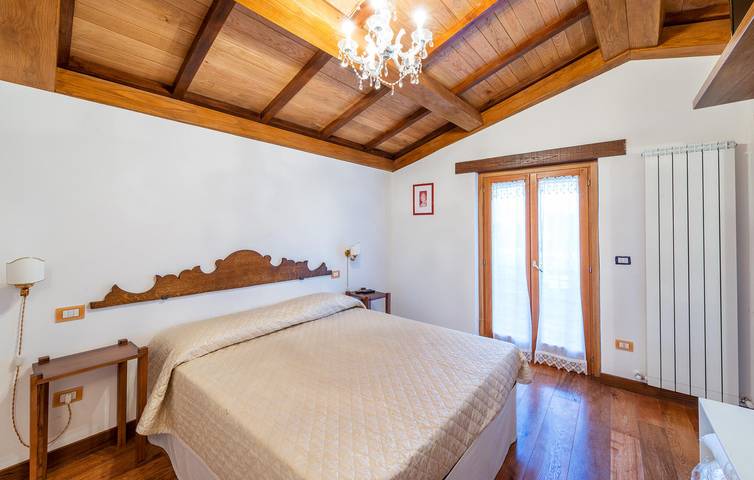 Ferienhaus für 6 Personen mit Pool in Pievebovigliana, Valfornace