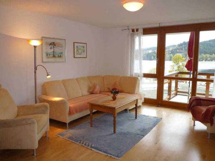 Ferienwohnung für 2 Personen, mit Balkon und Sauna sowie Ausblick und Seeblick