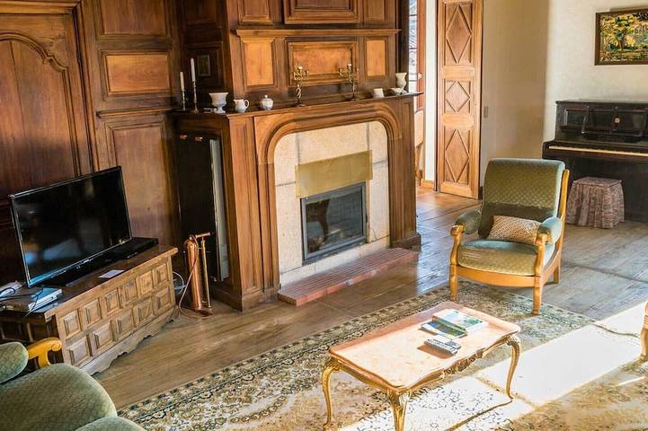 Casa histórica con carácter, calma y espacio. in Bretenoux, Lot