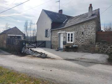 Chambre d’hôte pour 2 personnes, avec jardin ainsi que vue et terrasse à Crozant