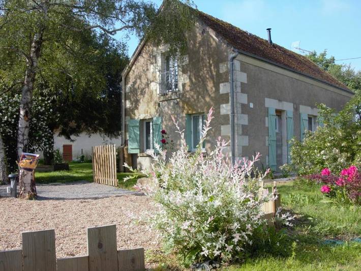 Location de vacances pour 6 personnes, avec terrasse et jardin à Couddes