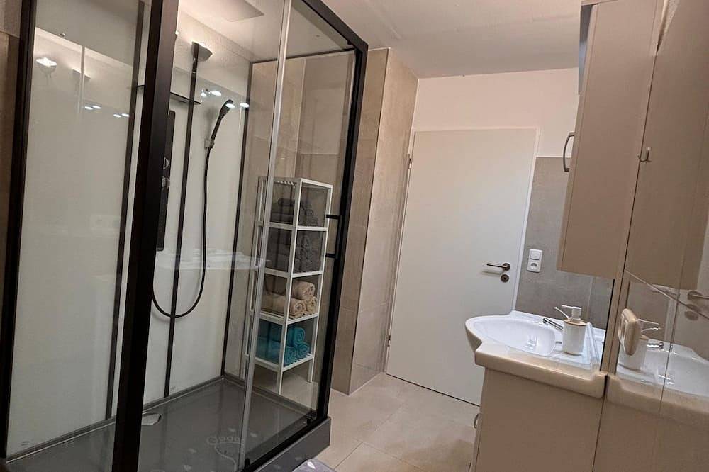 Ferienwohnung Nera mit schönem Ausblick und ruhiger Atmosphäre in Gelnhausen, Main-Kinzig-Kreis