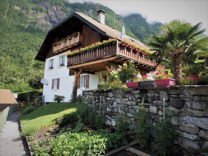 Maison de vacances pour 4 personnes, avec Terrasse et Jardin à Ugine