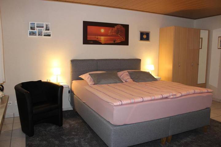 Ferienwohnung für 2 Personen, mit Terrasse und Ausblick in Mönchengladbach - 2
