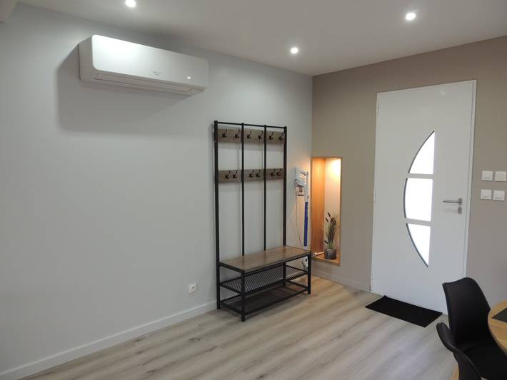 Gîte pour 6 personnes, avec terrasse à Peyrins - 2