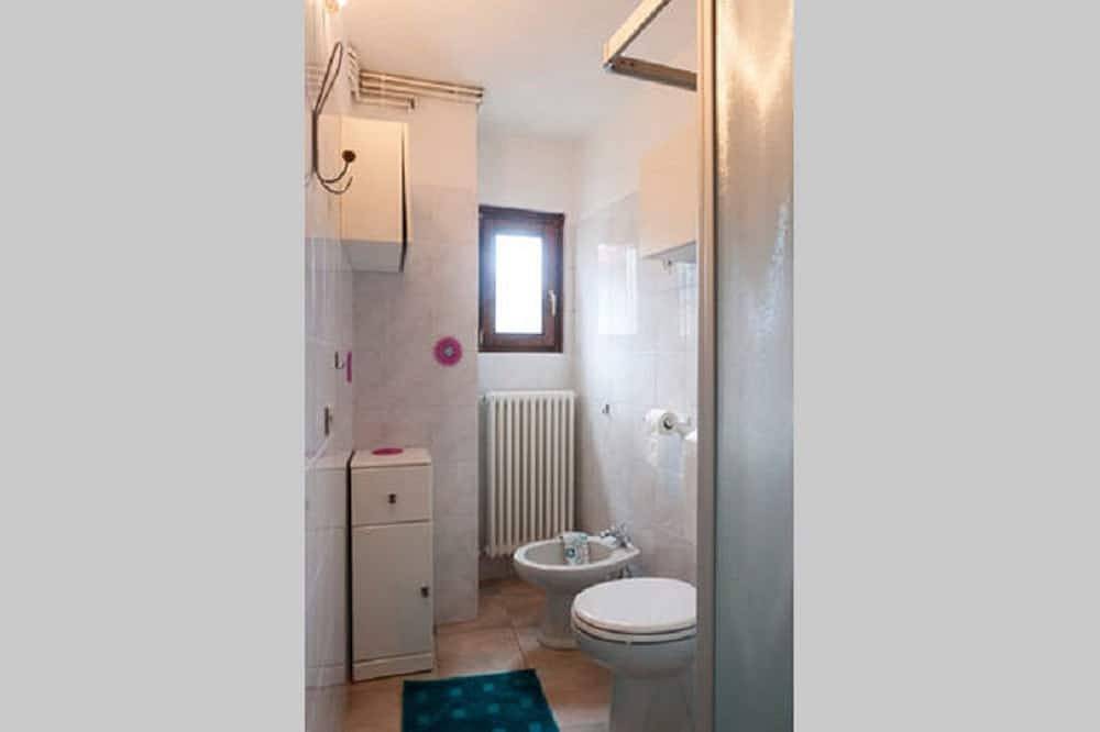 Ein Fenster über den Comer See - Steinhaus mit herrlichem Blick und privatem Garten in Gravedona, Gravedona ed Uniti