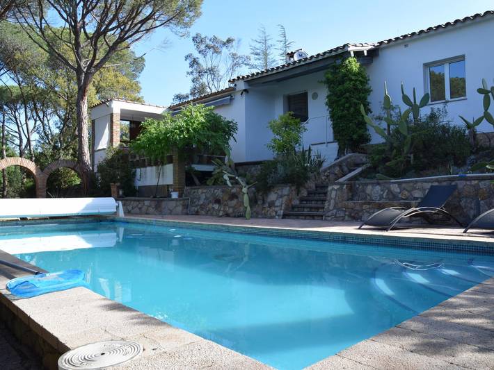 Casa rural para 6 personas, con jardín en Santa Cristina de Aro