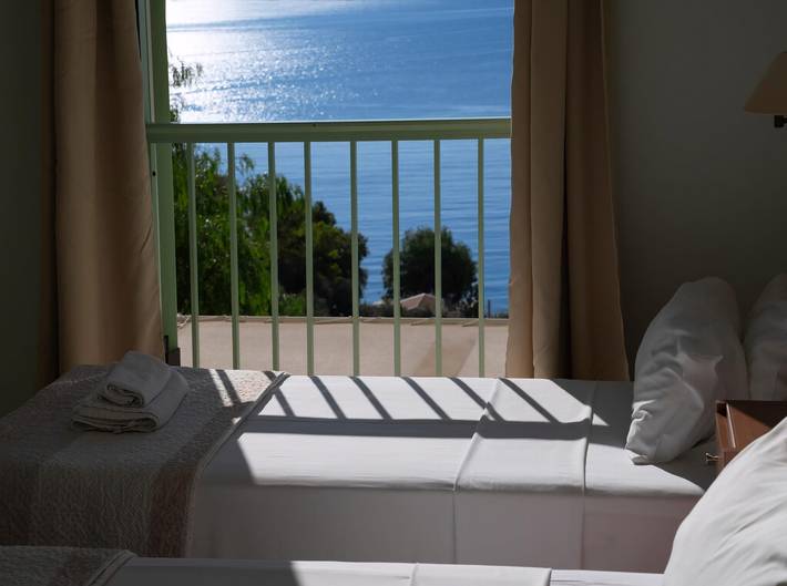 Villa mit pool für 10 Personen, mit Meerblick und Garten sowie Terrasse auf Korfu - 4