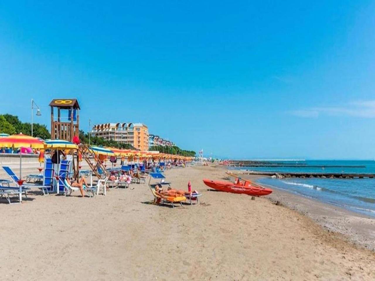 Hel lejlighed, Solrigt ophold ved havet med solarium in Porto Santa Margherita, Caorle