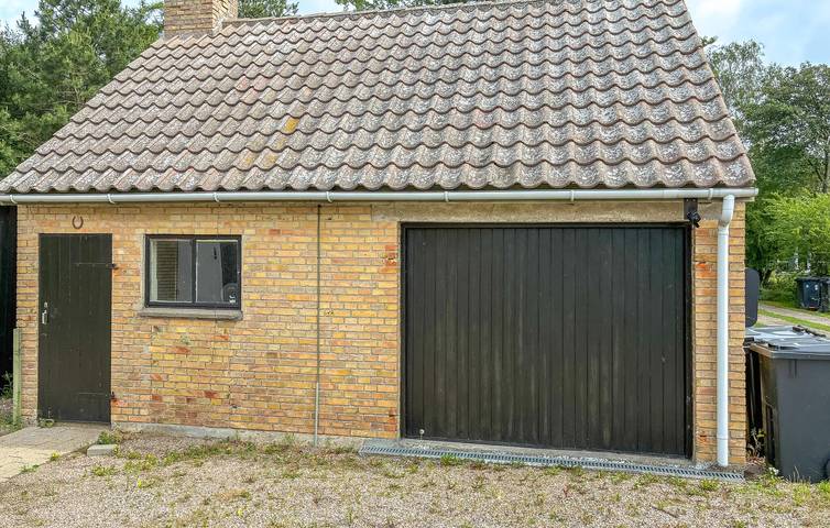Ferieudlejning for 2 personer, med Terrasse i Reersø