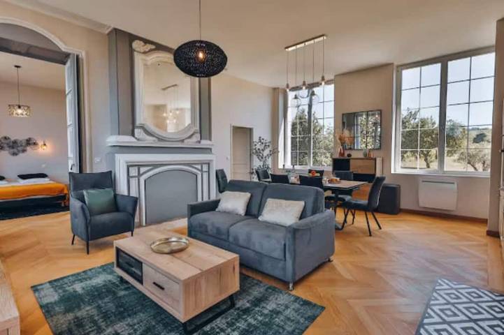 Château pour 57 personnes en Gironde