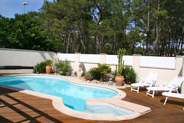 Casa de vacaciones para 8 personas, con piscina además de vistas y jardín - 1