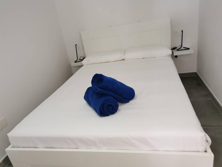 Gîte pour 4 personnes, avec piscine dans Tahiche - 3