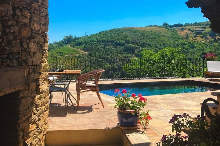 Chambre d’hôte pour 3 personnes, avec piscine à Rapale