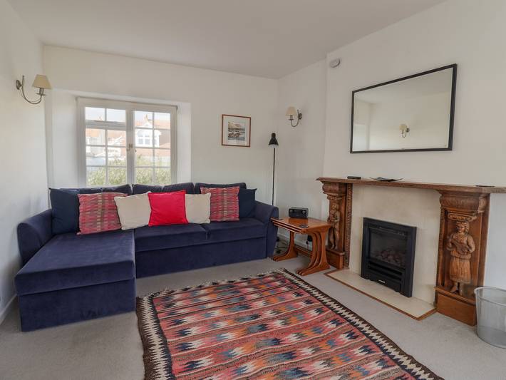 4 East Cliff in Lyme Regis, Dorset