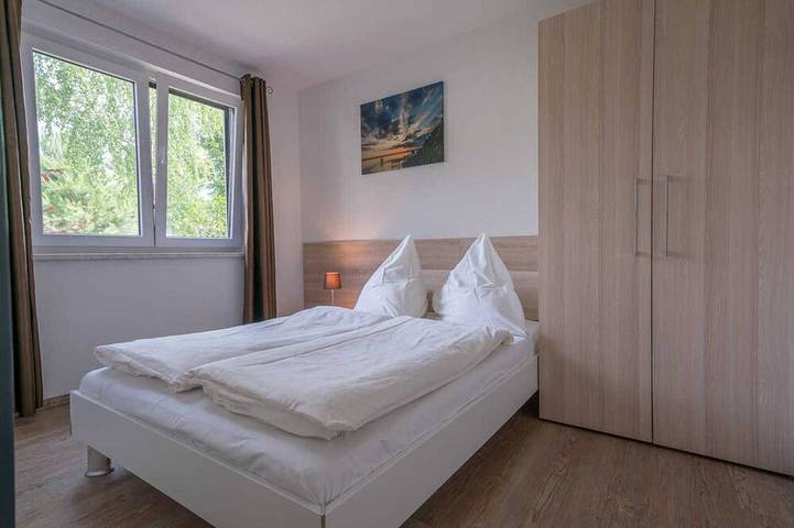 Ferienhaus für 6 Personen, mit Balkon und Whirlpool sowie Terrasse und Sauna am Müggelsee - 4