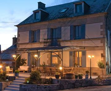 Chambre d’hôte pour 2 personnes, avec jacuzzi et jardin dans la Creuse