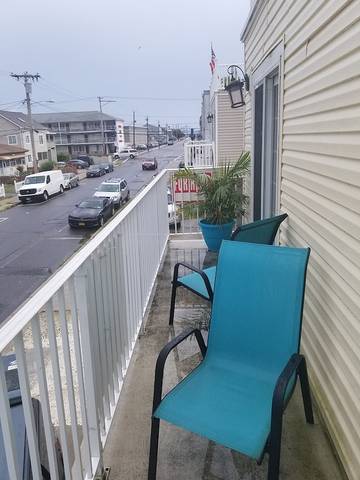 Vacation House for 11 Guests in Toms River, Ocean County, Picture 4