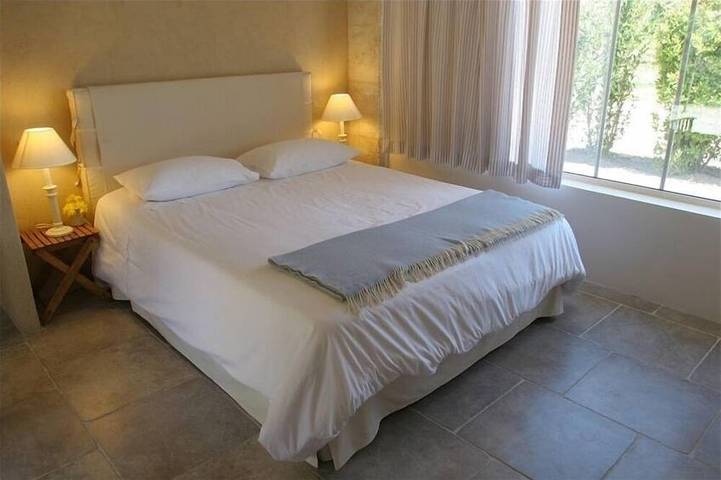 Location de vacances pour 8 personnes, avec terrasse et jardin, animaux acceptés à Buoux - 2